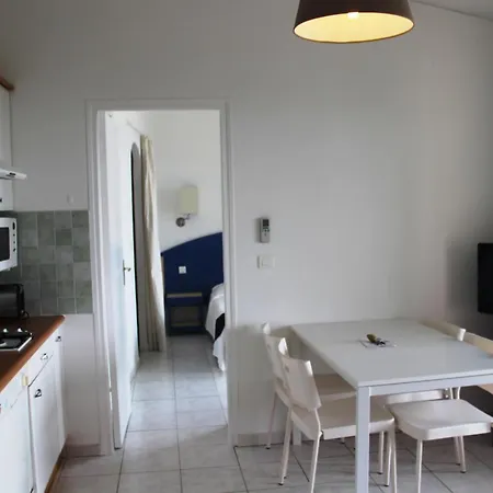 Hotell Les Hauts De Porto-vecchio 3*