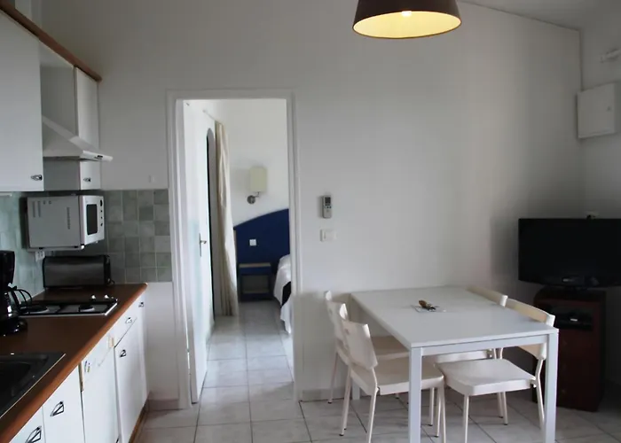 Hotell Les Hauts De Porto-vecchio 3*