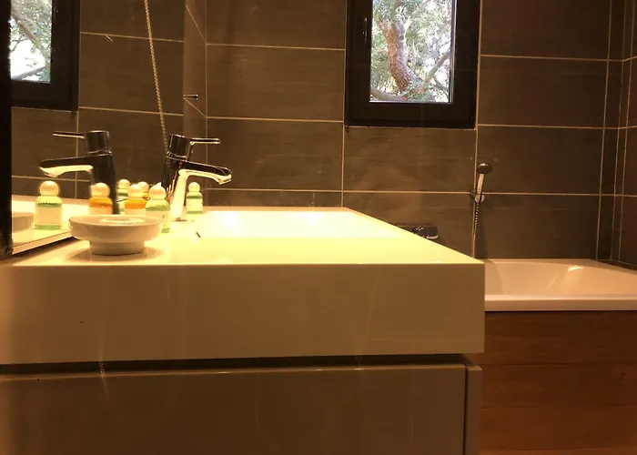 Hotell Les Hauts De Porto-vecchio