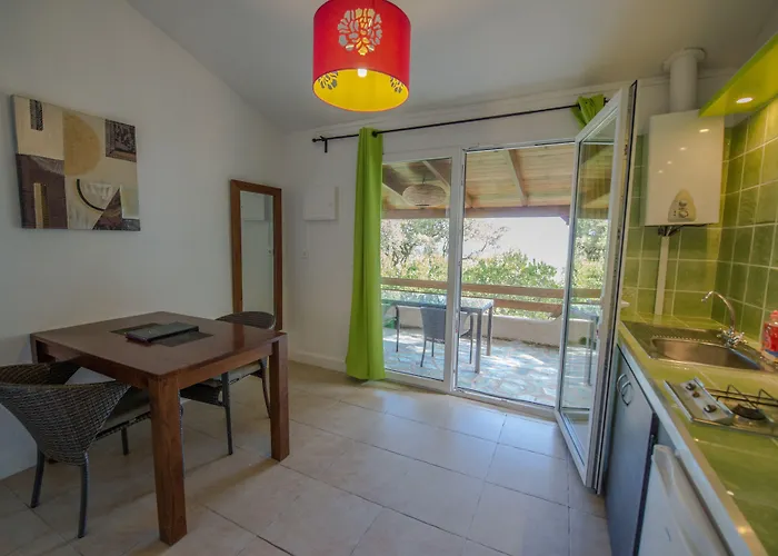 Les Hauts De Porto-vecchio 3* Porto-Vecchio (Corsica)