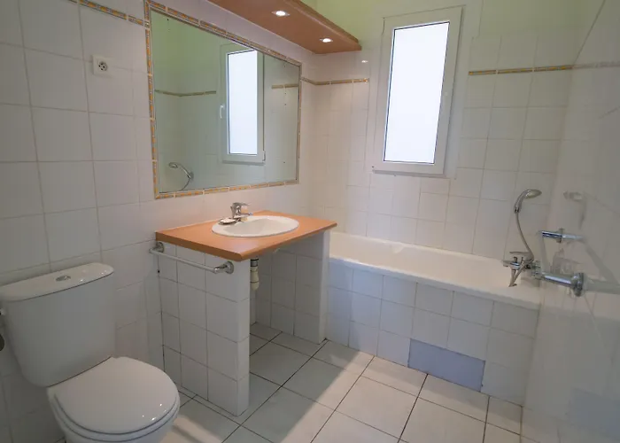 Les Hauts De Porto-vecchio 3*